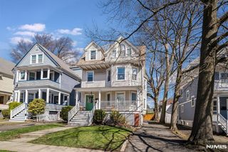 41 Montague Place C0002, Montclair, NJ 07042