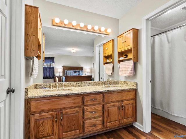 15 All Jersey Road, Somerville, AL 35670