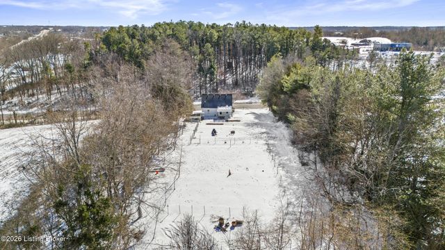 713 Saint John Rd, Elizabethtown, KY 42701