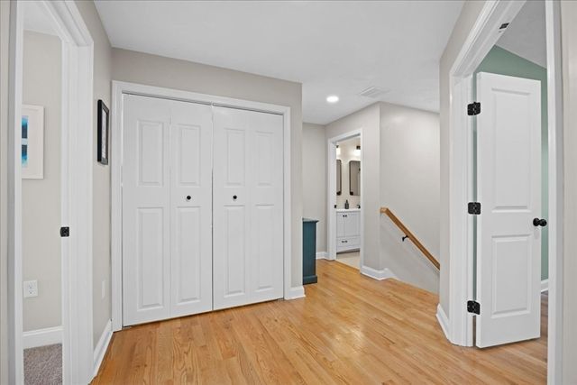 68 Princeton St 68, Holden, MA 01522