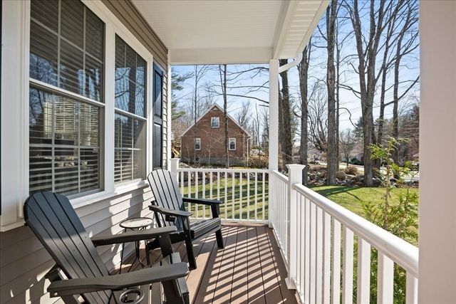 68 Princeton St 68, Holden, MA 01522