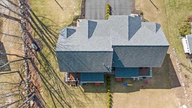68 Princeton St 68, Holden, MA 01522