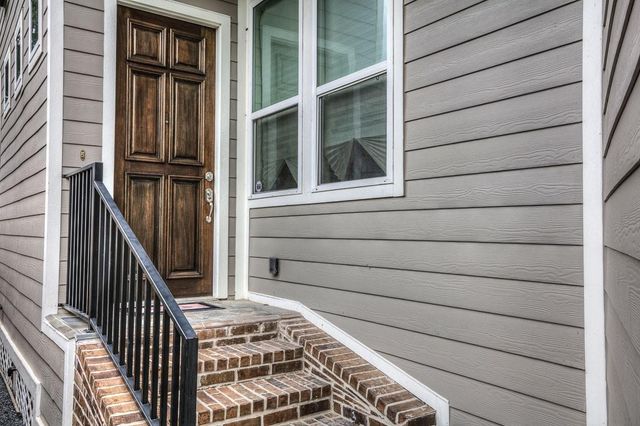 922 Alexander Street, Houston, TX 77008