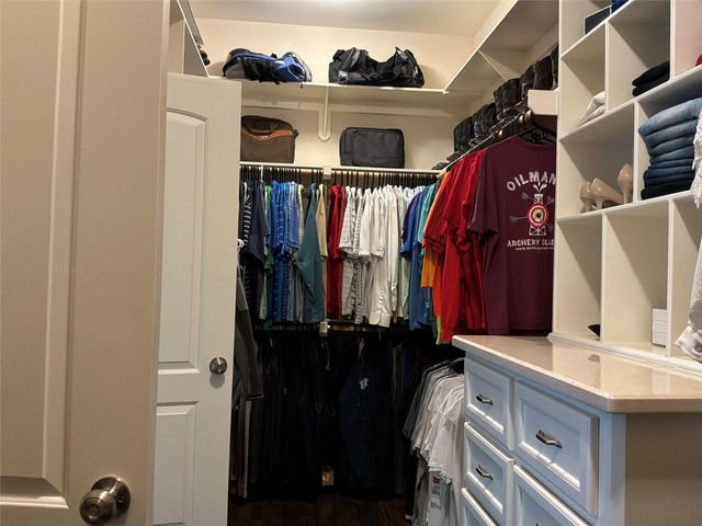 922 Alexander Street, Houston, TX 77008
