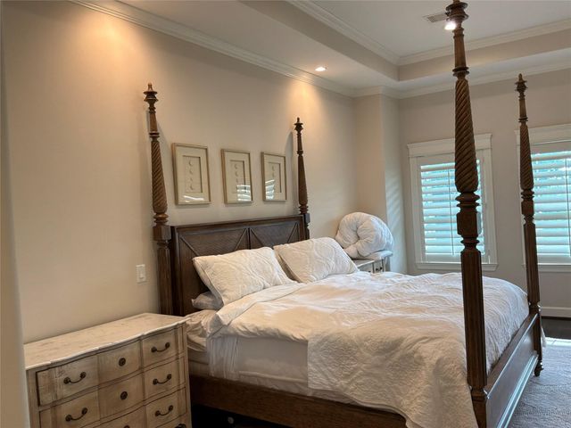922 Alexander Street, Houston, TX 77008