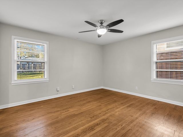 3404 Cromart Avenue, Fort Worth, TX 76133