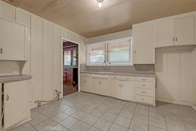 611 E Grandview, Sierra Madre, CA 91024