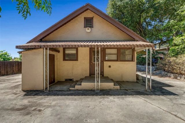 611 E Grandview, Sierra Madre, CA 91024