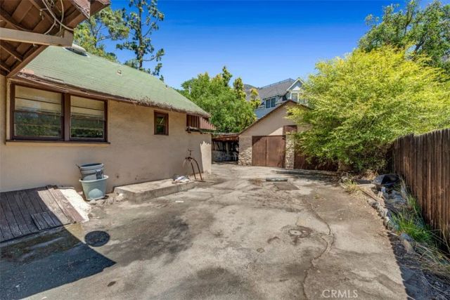 611 E Grandview, Sierra Madre, CA 91024