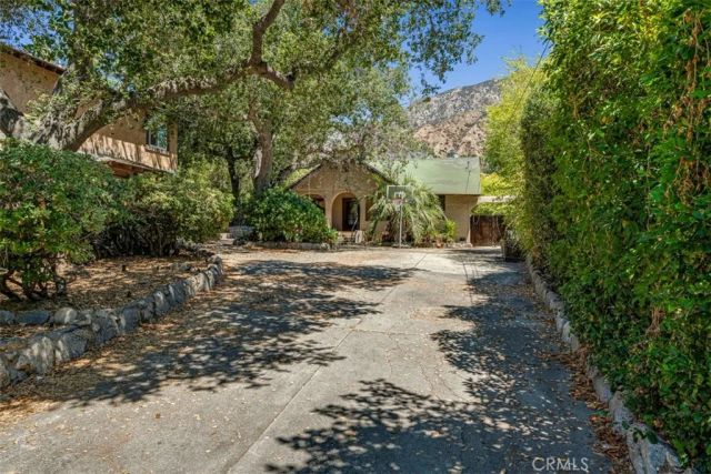 611 E Grandview, Sierra Madre, CA 91024