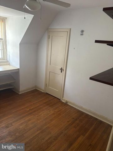 317 WALNUT HILL LN, Havertown, PA 19083