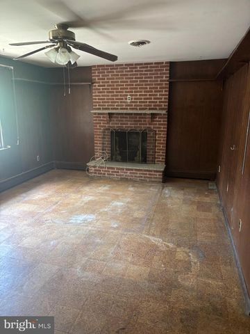 317 WALNUT HILL LN, Havertown, PA 19083