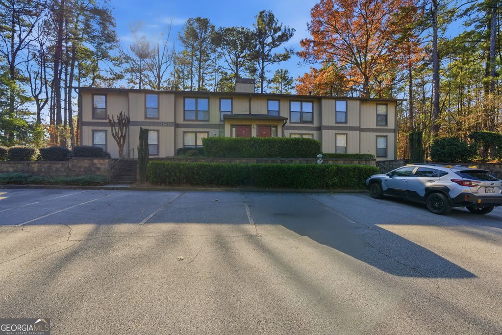 101 Woodcliff Drive 101, Sandy Springs, GA 30350