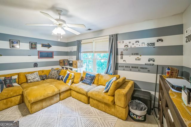 8260 Equinox Lane, Fairburn, GA 30213