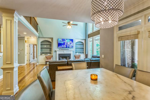 8260 Equinox Lane, Fairburn, GA 30213
