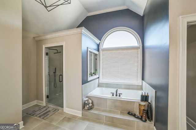 8260 Equinox Lane, Fairburn, GA 30213