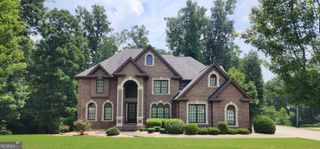 8260 Equinox Lane, Fairburn, GA 30213
