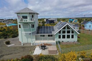 1412 Storm King Avenue, Ocean Shores, WA 98569
