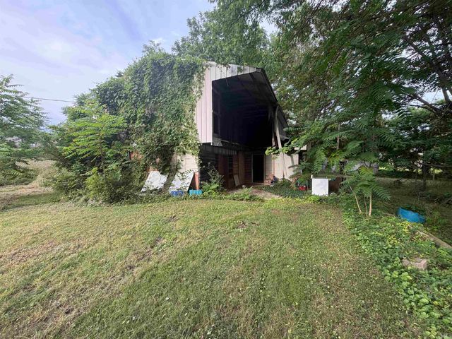 7 Rawlins Street, Bedford, IN 47421