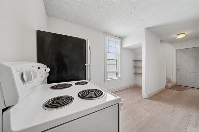 209 Depot St, Youngwood, PA 15697