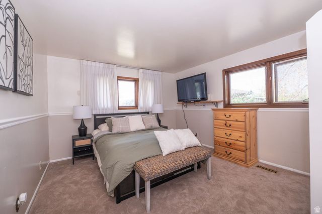 1014 PEACH DR, Ogden, UT 84404