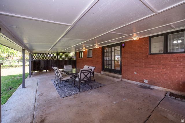 1014 PEACH DR, Ogden, UT 84404