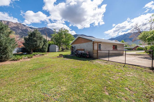 1014 PEACH DR, Ogden, UT 84404