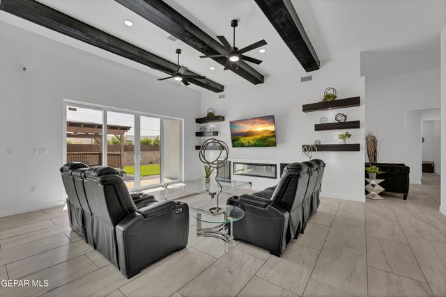 13845 CENTRO VISTA Avenue, Horizon City, TX 79928