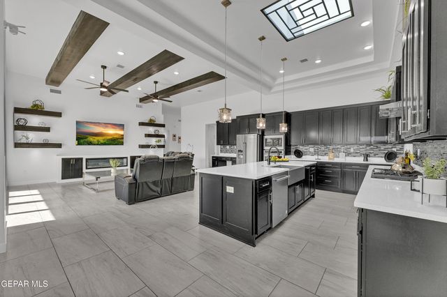 13845 CENTRO VISTA Avenue, Horizon City, TX 79928