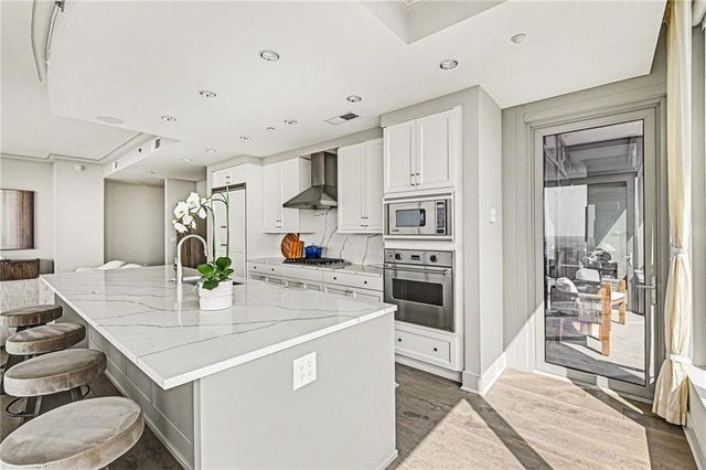 3630 Peachtree Road NE 2604, Atlanta, GA 30326