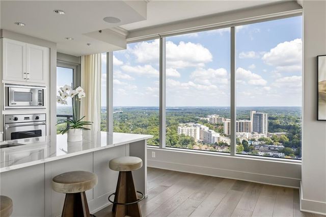 3630 Peachtree Road NE 2604, Atlanta, GA 30326