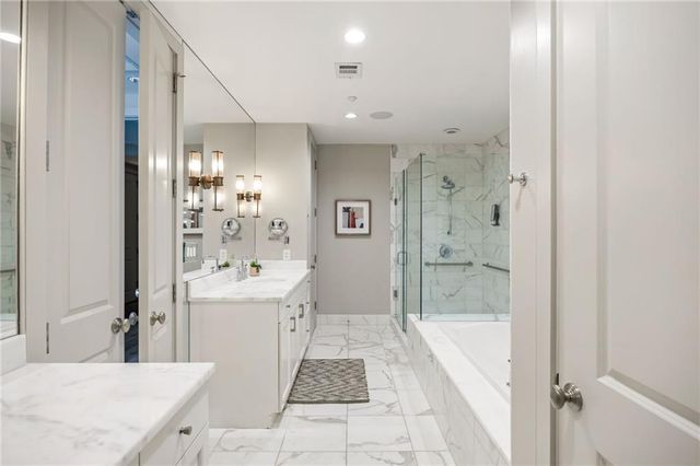 3630 Peachtree Road NE 2604, Atlanta, GA 30326