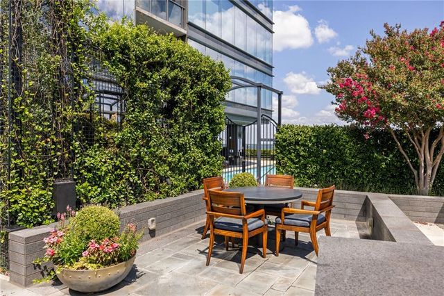3630 Peachtree Road NE 2604, Atlanta, GA 30326