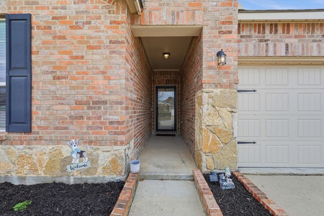 409 Mariscal Place, Fort Worth, TX 76131