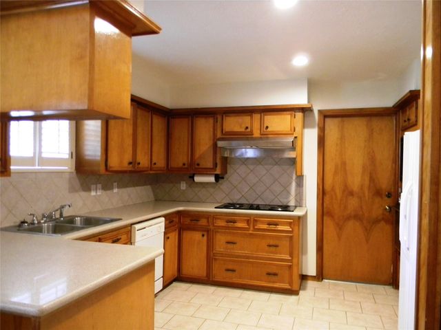 25598 Kimbro Road, Hockley, TX 77447