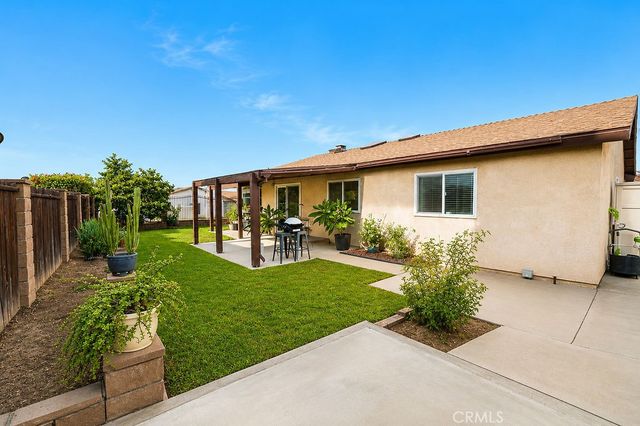 7617 Orange Street, Highland, CA 92346