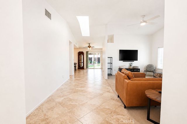 7617 Orange Street, Highland, CA 92346