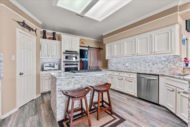 1331 Edwards Drive, San Leon, TX 77539