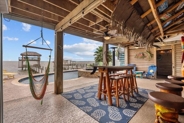 1331 Edwards Drive, San Leon, TX 77539