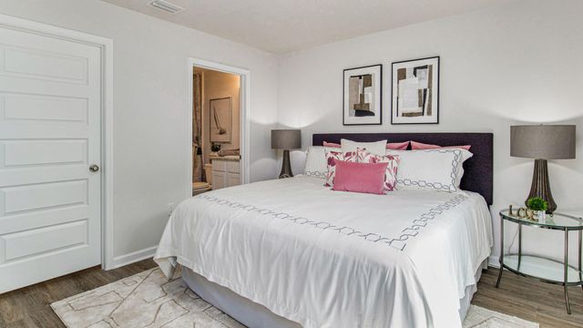 6501 Firefly Drive, Milton, FL 32583