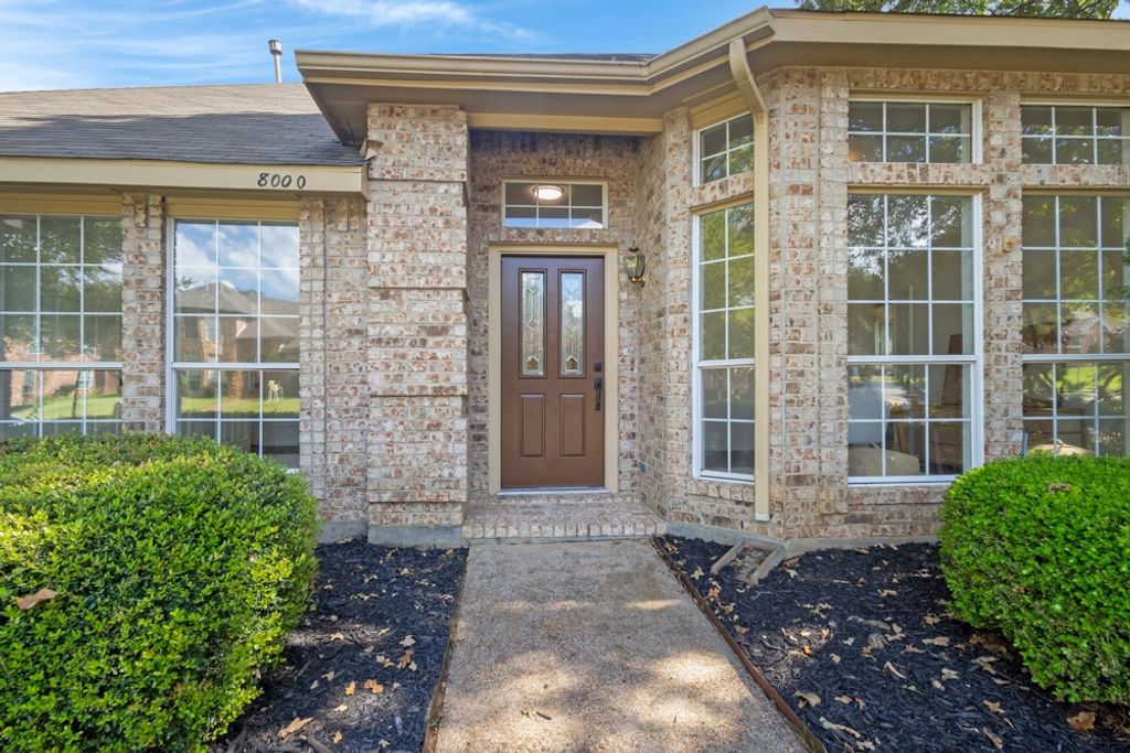 8000 Arlie Lane, North Richland Hills, TX 76182 — photo 4