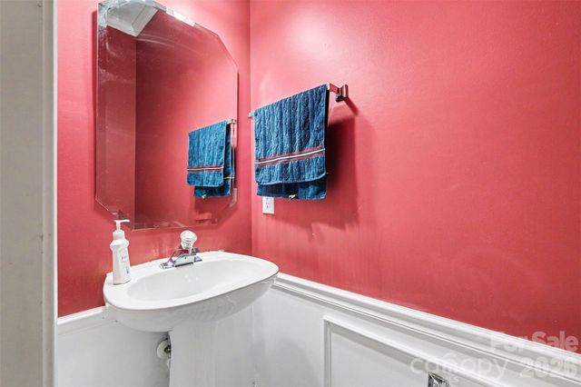 5313 Bentgrass Run Drive, Charlotte, NC 28269