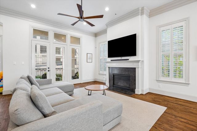 1521 Oakdale Street, Houston, TX 77004