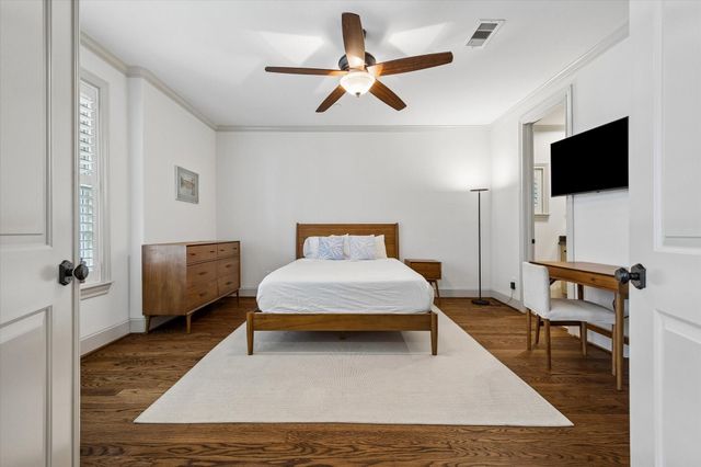 1521 Oakdale Street, Houston, TX 77004