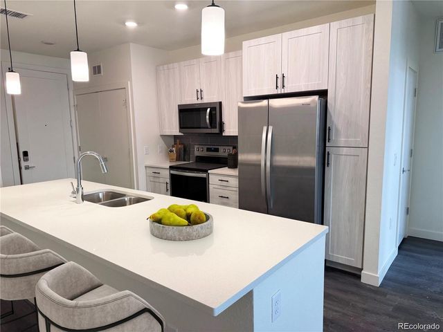 4900 W 29th Avenue 211, Denver, CO 80212