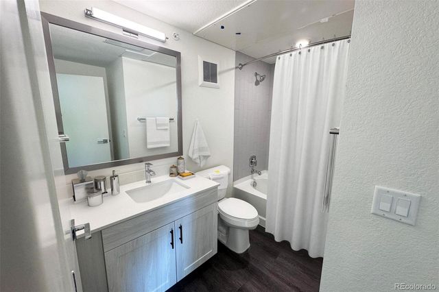 4900 W 29th Avenue 211, Denver, CO 80212