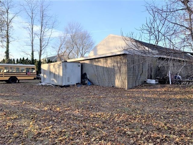 99 Spring St, Fairhaven, MA 02719