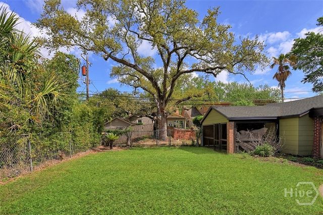 710 E 50th Street, Savannah, GA 31405