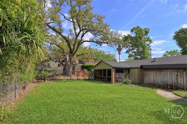 710 E 50th Street, Savannah, GA 31405