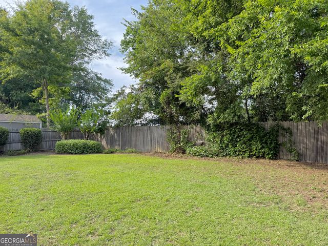 202 Westchester Drive, Dublin, GA 31021